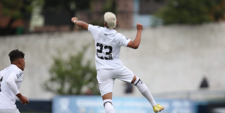 Wesley Patati, Foto: Pedro Ernesto Guerra Azevedo/Santos FC…, Santos  Futebol Clube