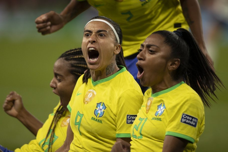 De clandestino à TV: como futebol feminino conquistou espaço no Brasil