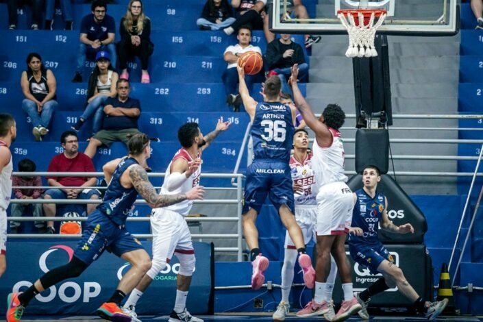 São José vence a primeira na 2ª fase do Paulista de Basquete