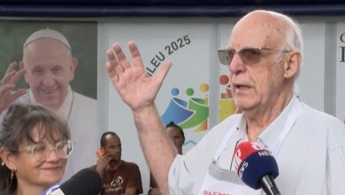 "Francisco não foi um papa só dos católicos", diz padre Lancelloti