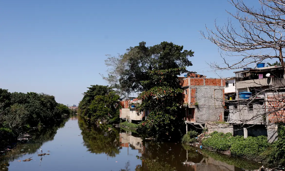 Dez anos antes, número chegava a 103,8 milhões