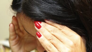 Dor de cabeça corriqueira pode ser sinal de tumor cerebral: veja alertas do Iamspe