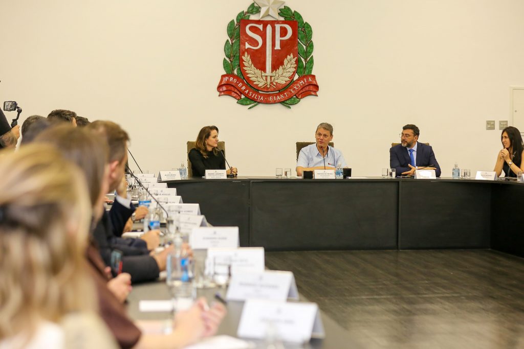 SP debate sustentabilidade com 12 Estados antes de congresso nacional sobre meio ambiente