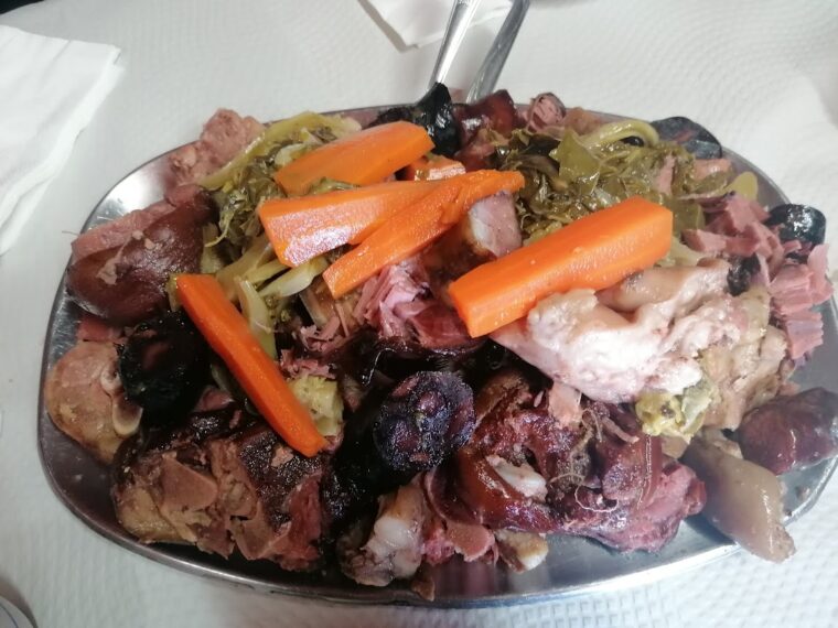 Os enchidos da zona do Douro fazem um excelente cozido à portuguesa