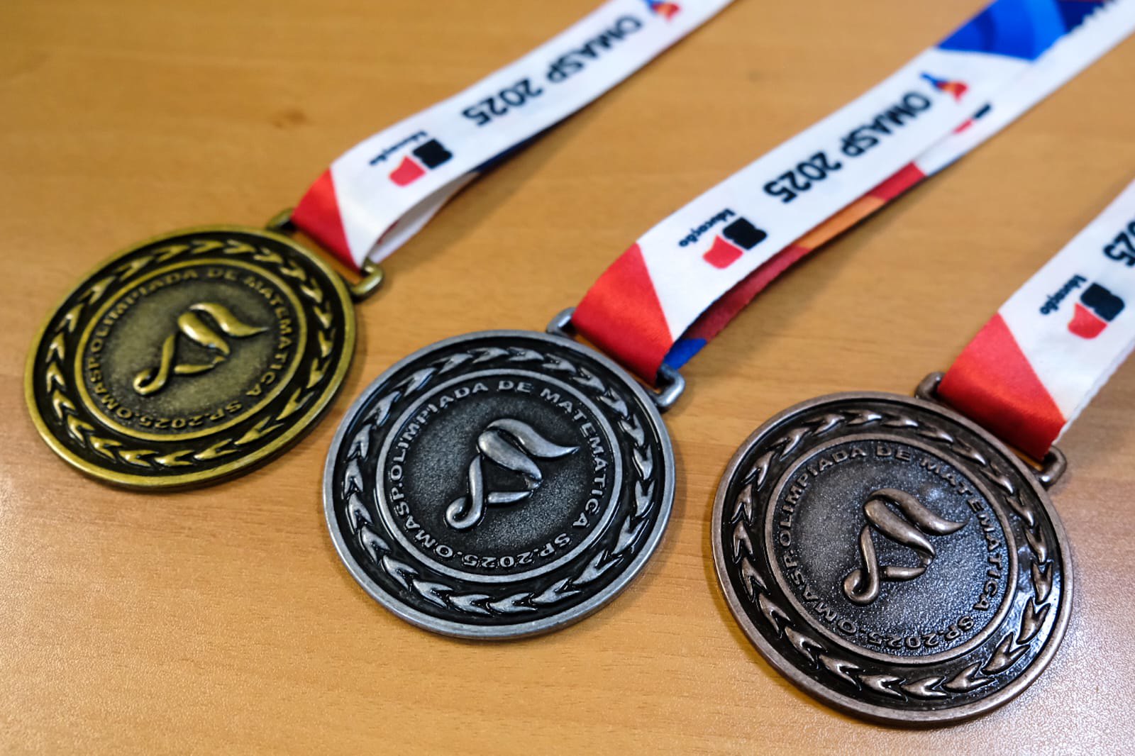 SP dá início à entrega de medalhas da 2ª Olimpíada de Matemática a alunos da rede pública