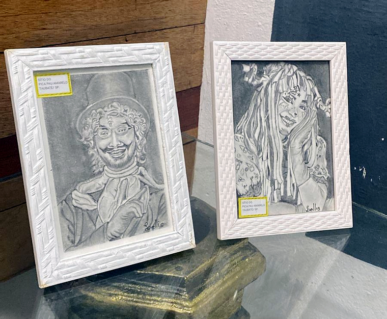 Obras em exposição.