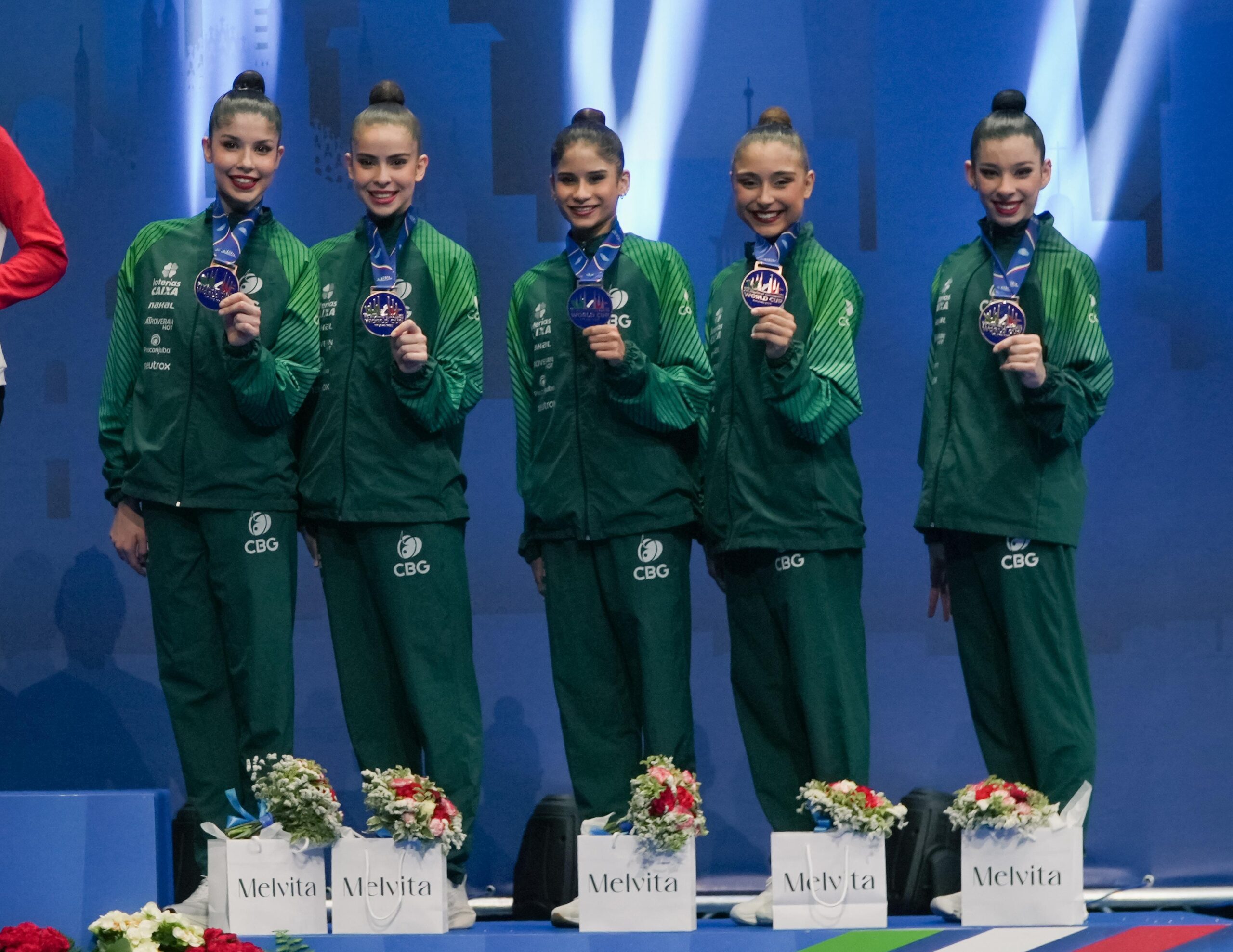 Conjunto brasileiro deixa a cidade italiana com duas medalhas