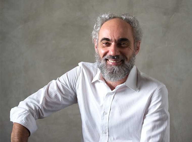 João Anzanello Carrascoza