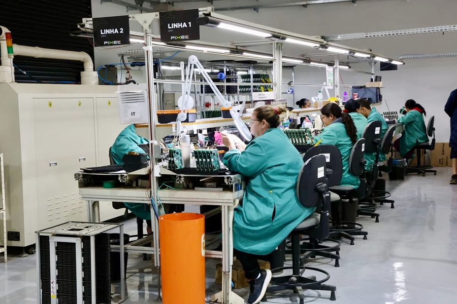 Capacitação em Itajubá destaca inovações em iluminação pública para equipe de Guaratinguetá