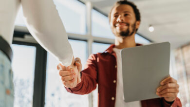 Plataforma Trampolim: empresas podem buscar mão de obra com divulgação gratuita de vagas de emprego