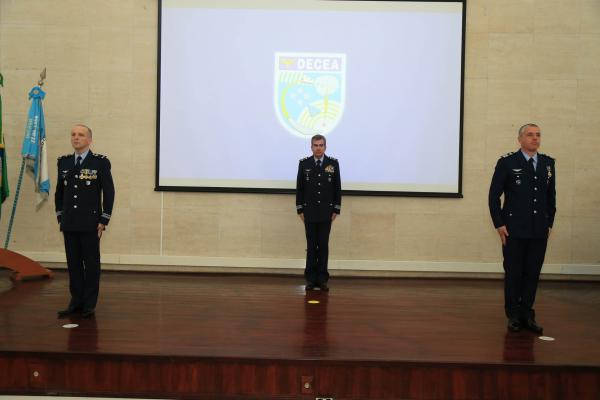 O evento, que também marcou a despedida do serviço ativo do Brigadeiro do Ar André Gustavo Fernandes Peçanha, foi realizado no Instituto Histórico-Cultural da Aeronáutica (INCAER), no Rio de Janeiro.