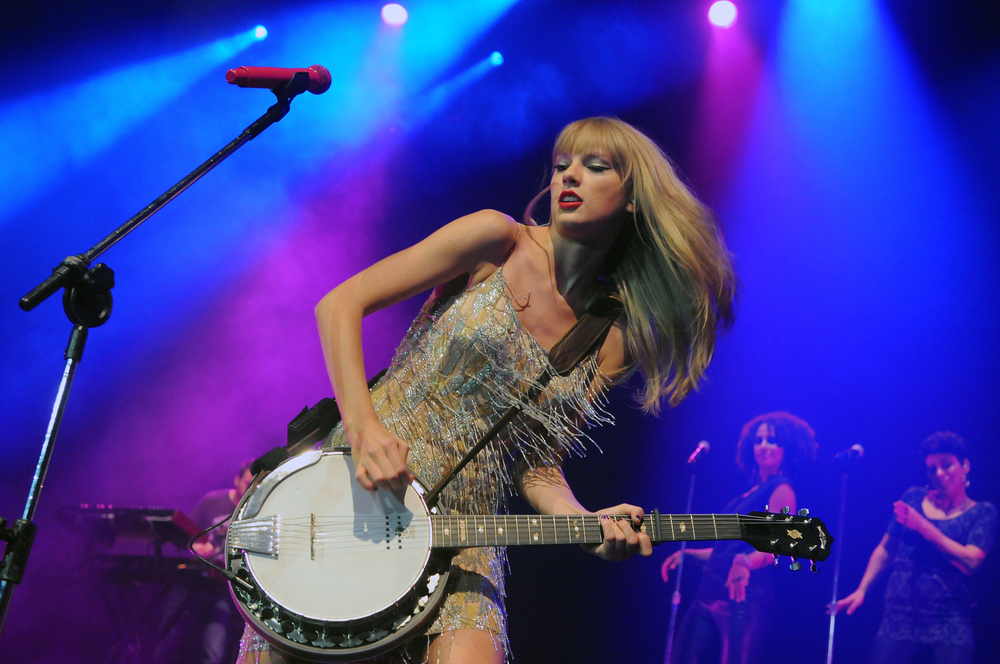  A cantora Taylor Swift durante seu show na HSBC Arena, no Rio de Janeiro
