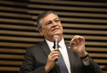 Vedação não alcança tribunais internacionais reconhecidos pelo país