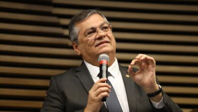 Vedação não alcança tribunais internacionais reconhecidos pelo país