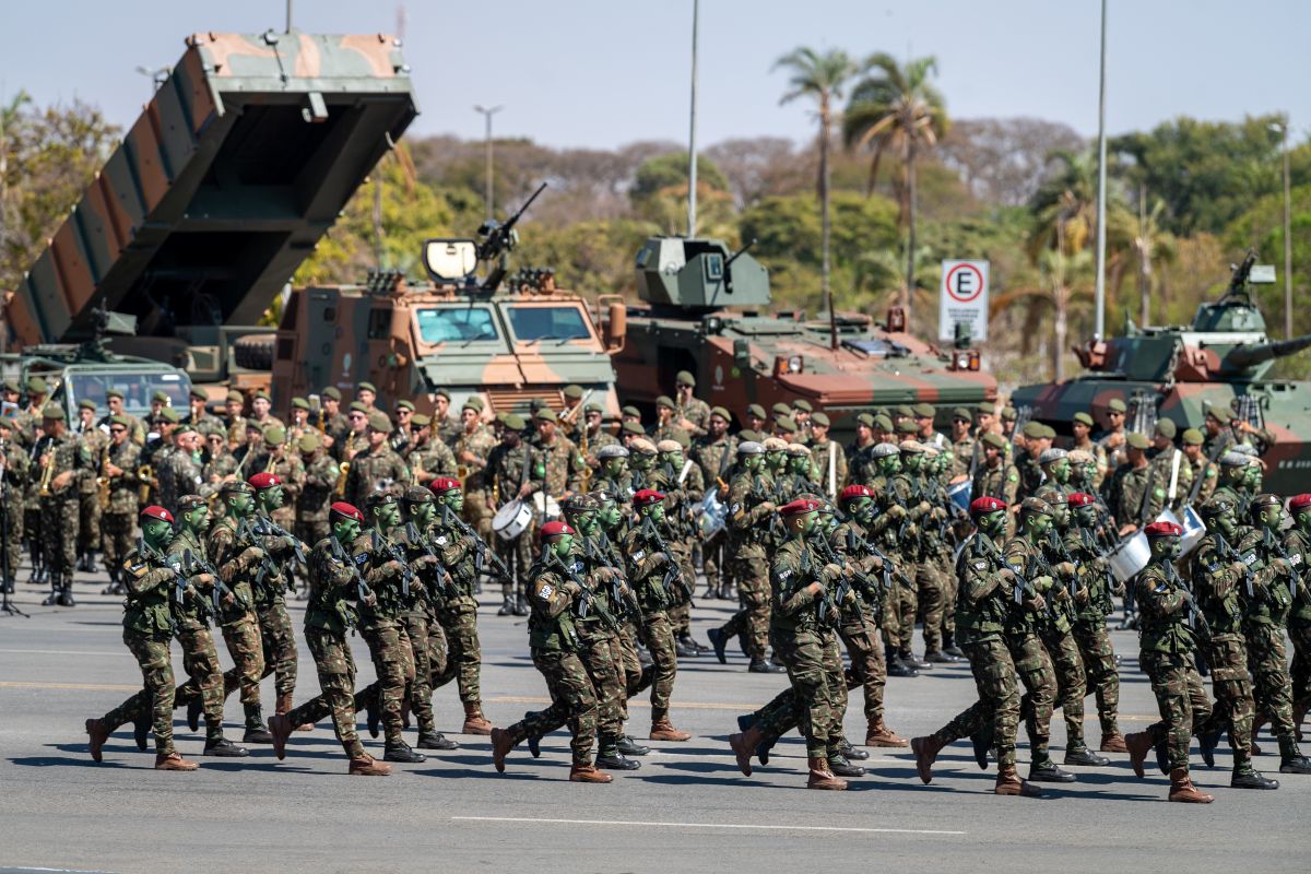 A celebração do Dia do Soldado ocorreu em 21 de agosto, na Avenida do Exército, Brasília, com a presença de Ministros, Comandantes e autoridades civis e militares do Brasil e de nações amigas.