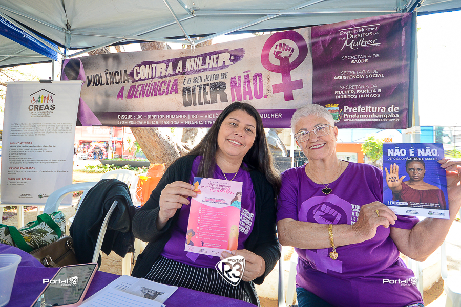 Atividade na praça Monsenhor Marcondes