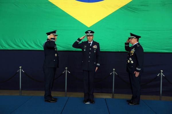 Departamento de Controle do Espa&ccedil;o A&eacute;reo tem novo Vice-Diretor