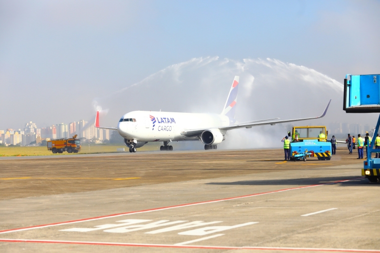 Nova rota cargueira operada pela Latam Cargo vai conectar São José dos Campos a Bruxelas a partir de 2 de outubro