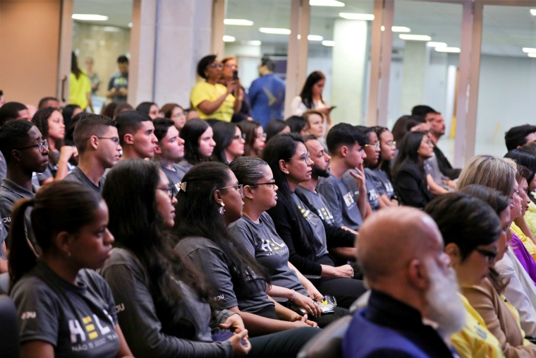 Com foco na conscientização e formulação de políticas públicas acolhedoras, o evento reuniu especialistas para discutir estratégias de cuidado às pessoas com transtornos psíquicos