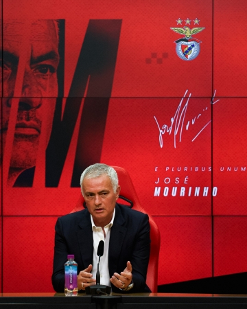 Mourinho garantiu que nunca diria não ao Benfica