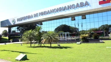 Fachada da Prefeitura de Pindamonhangaba, onde contribuintes podem aderir à anistia de dívidas municipais