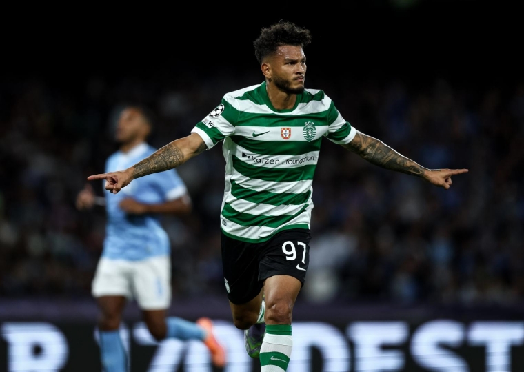 O colombiano Luis Suárez marcou de penálti o golo do empate e fez renascer a esperança leonina