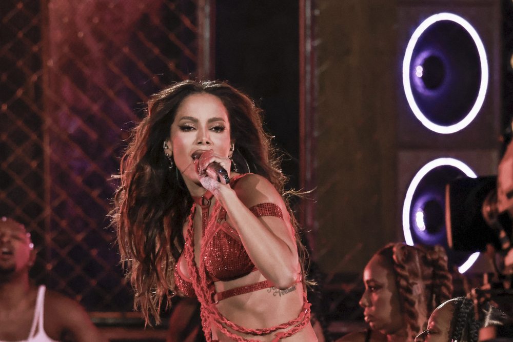 Show da cantora Anitta durante o intervalo da partida entre Green Bay Packers e Philadelphia Eagles, nesta sexta-feira, 6 de setembro, no Neo Quimica Arena em São Paulo. — Foto de thenews2.com
