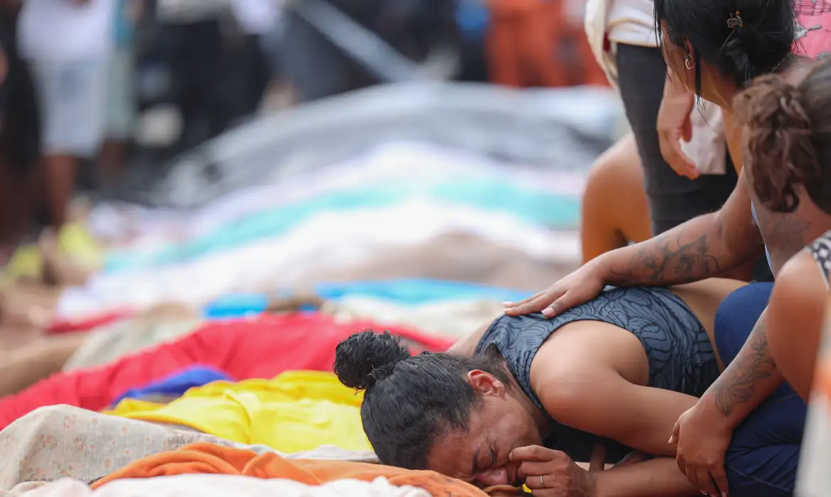 Operação Contenção realizada ontem no Rio deixou 119 mortos