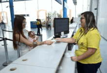 Ação do Poupatempo leva carteira de identidade a comunidades isoladas de Ilhabela