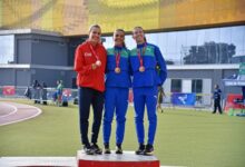 Beatriz Camargo, atleta de Pindamonhangaba, comemora medalha de bronze no Sul-Americano Sub-20