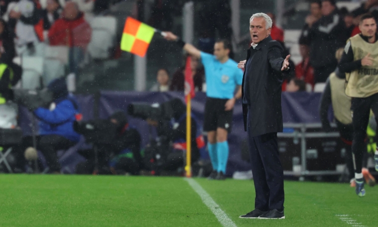 Jpsé Mourinho ainda se mostra confiante no apuramento da sua equipa