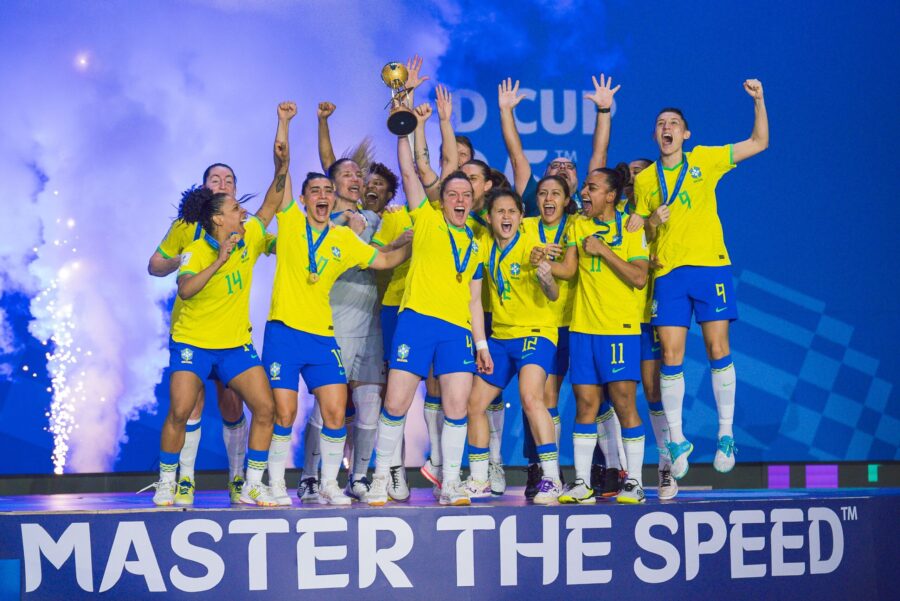 Brasil é campeão da primeira Copa do Mundo Feminina de Futsal