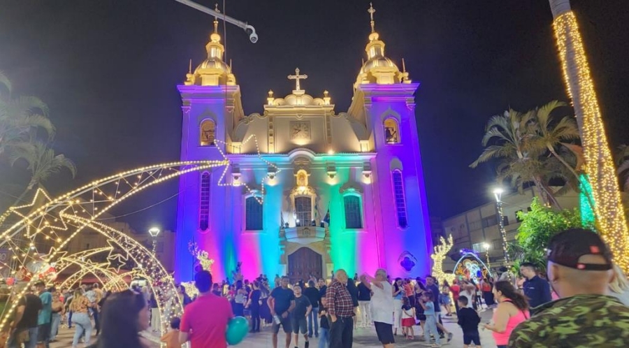 Decoração de Natal em Taubaté. (Foto: Divulgação/PMT)