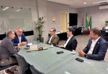 Encontro na sede do Executivo.