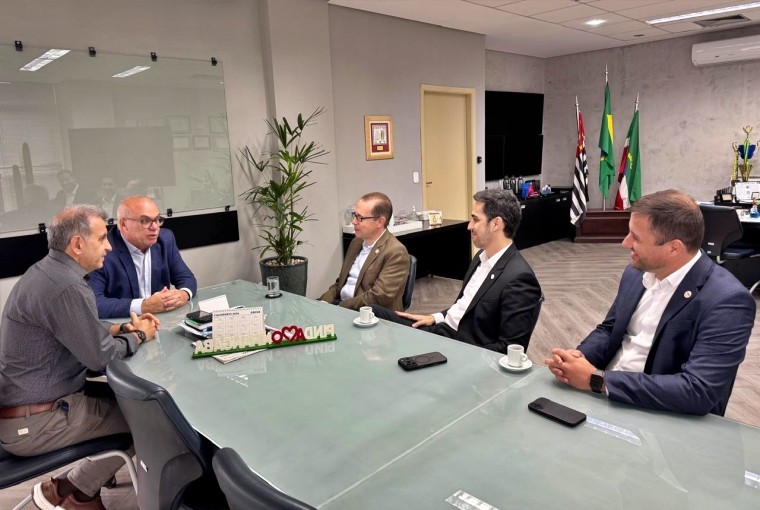 Encontro na sede do Executivo.