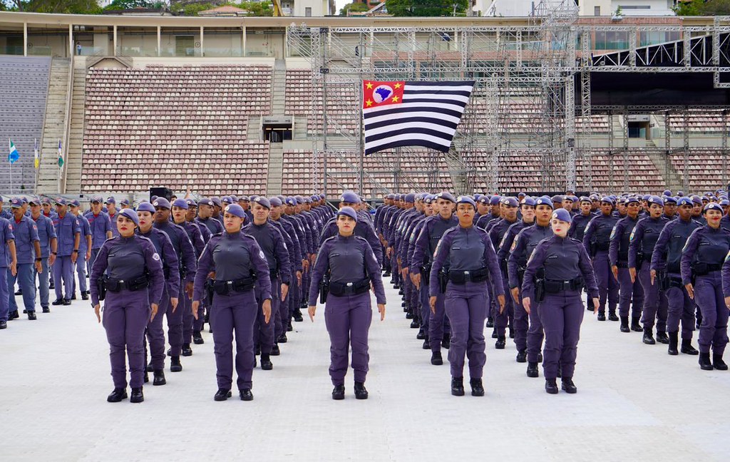 Governo de SP realiza a maior formatura de soldados em cinco anos