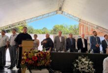 Santa Casa de Aparecida celebra 95 anos e recebe placa ‘Aqui Tem Tabela SUS Paulista’