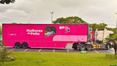 Carreta da Mamografia realiza exames gratuitos em Pindamonhangaba para prevenção do câncer de mama