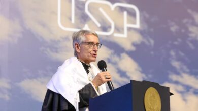 Novos reitor e vice-reitora da USP tomam posse em cerimônia no Palácio dos Bandeirantes