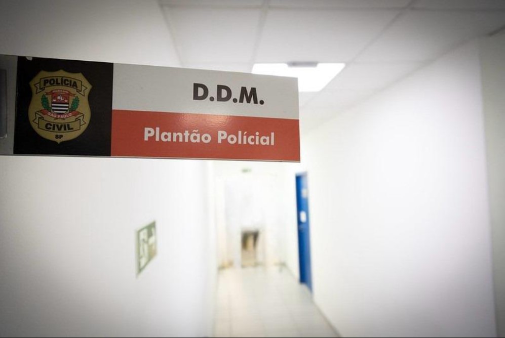 Salas de atendimento às mulheres em delegacia crescem 174% em SP; entenda como funciona o serviço