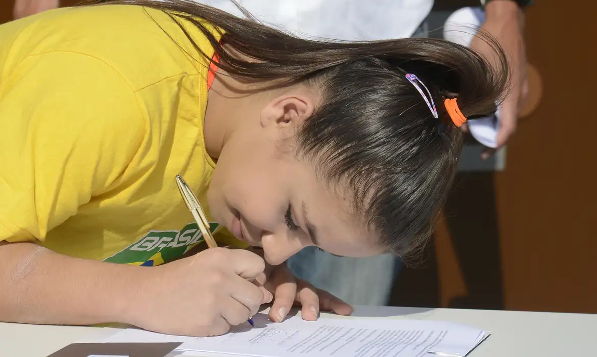 Benefício varia entre R$ 410 a R$ 16.629